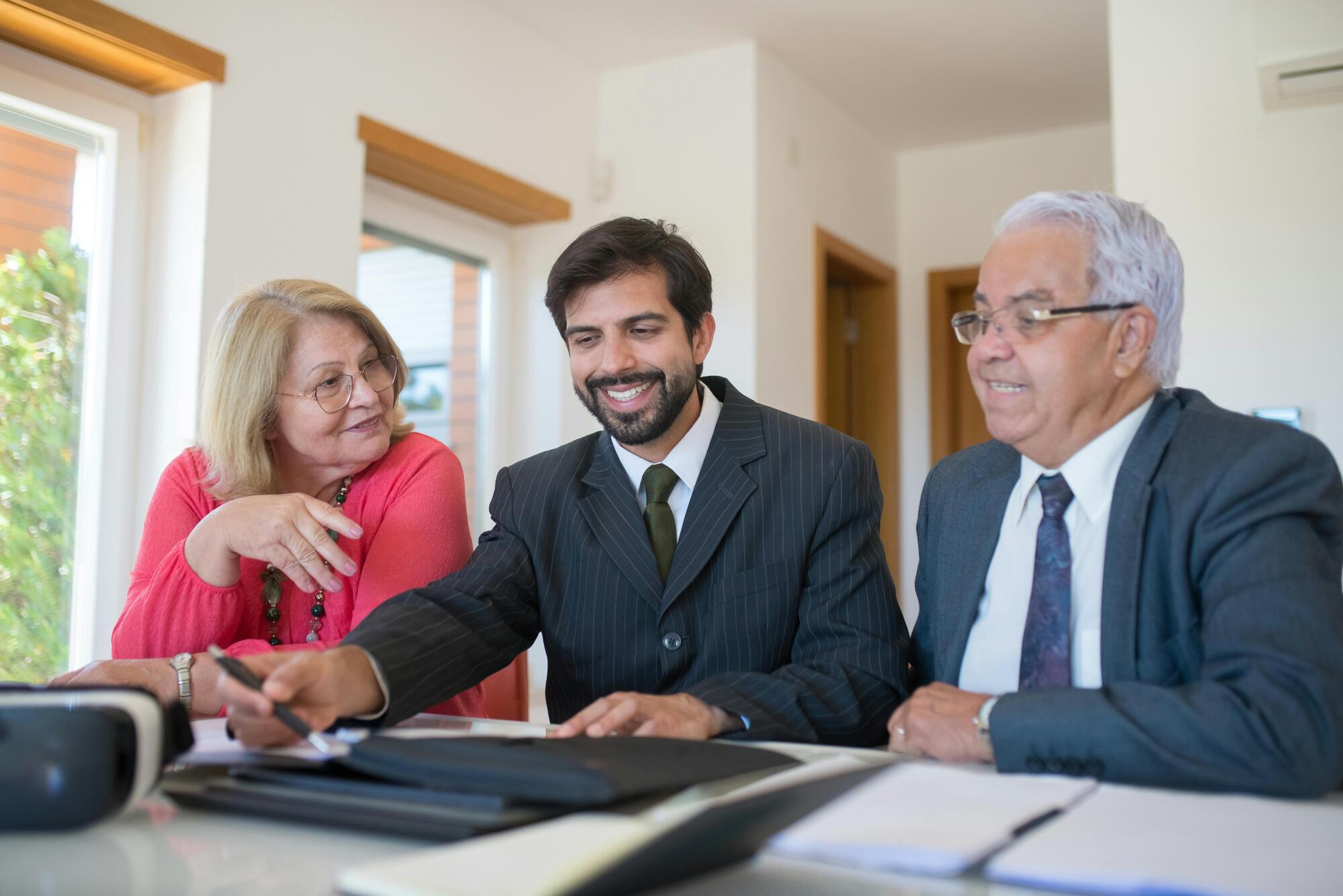 Navigating the Challenges of Lease Enforcement: Tips for Landlords